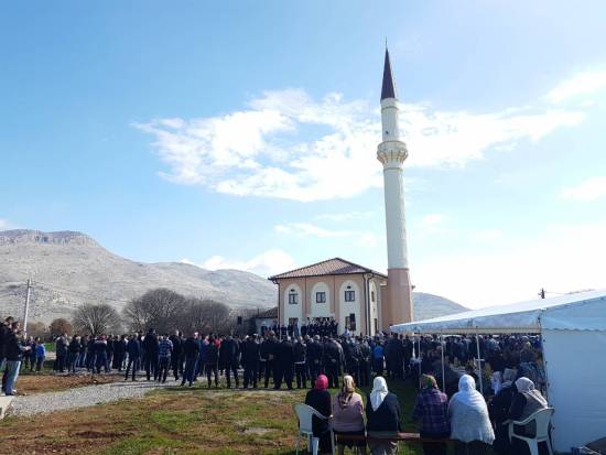 الرحمة العالمية تفتتح مسجداً في الجبل الأسود 